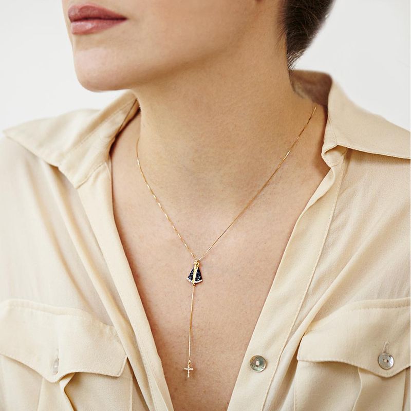 colar-gravatinha-n-s-aparecida-de-ouro-18k-com-safiras-e-diamantes-joias-brasil
