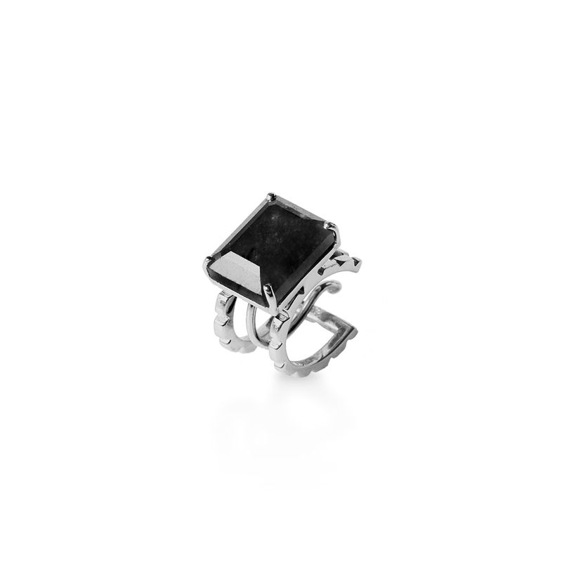 piercing-de-orelha-de-ouro-18k-com-onix