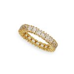 anel_nuts_em_ouro_18k_com_topazios_brancos