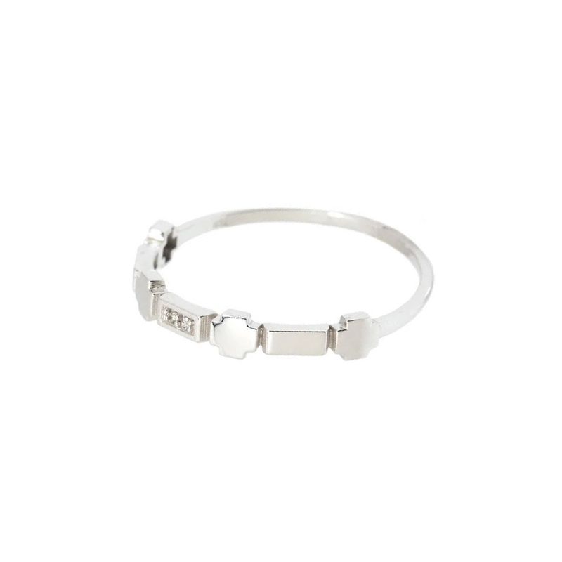anel-allegro-fino-cruz-de-ouro-branco-18k-com-diamantes