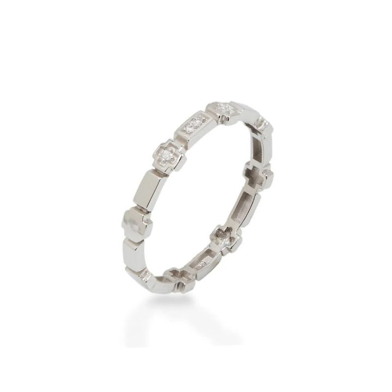 anel-allegro-fino-cruz-de-ouro-branco-18k-com-diamantes