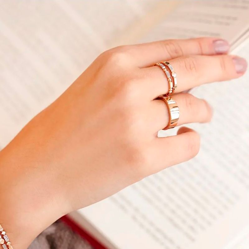 anel-allegro-fino-cruz-de-ouro-rose-18k-com-diamantes