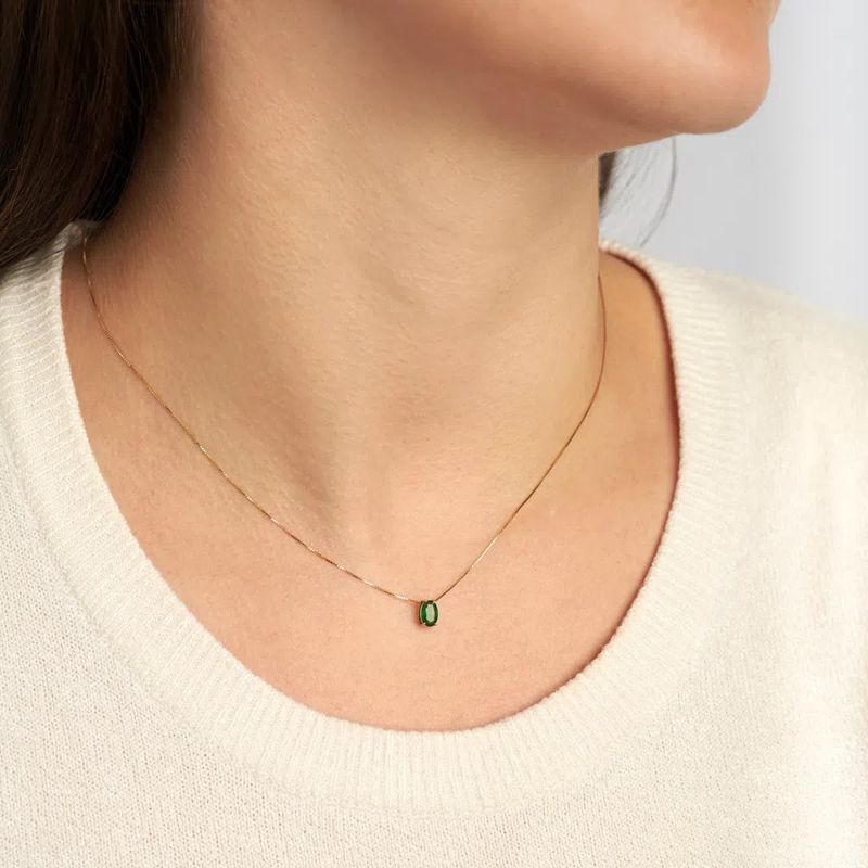 pingente-celebrar-de-ouro-18k-com-esmeralda-4