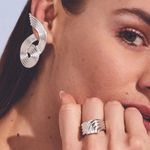 5_brinco_ear_cuff_prata_lei_925_equilibrium_safiras_brancas_you_maxior_joias