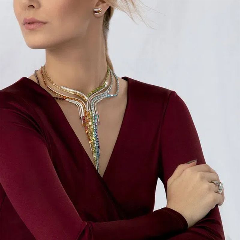 colar-iris-luxo-em-ouro-18k-com-pedras-brasileiras