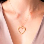 pingente-allegro-coracao-g-de-ouro-18k-com-diamante