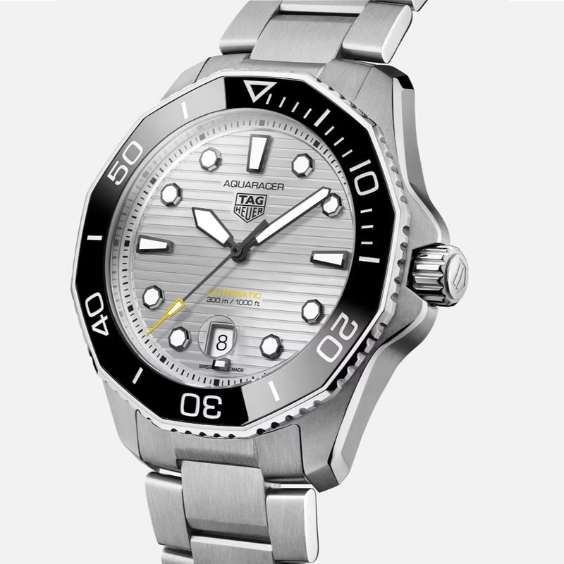 Rel gio TAG Heuer Aquarecer Professional 300 Maxior