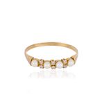 702926a_3_anel-meia-alianca-ouro-amarelo-18k-perolas-diamantes