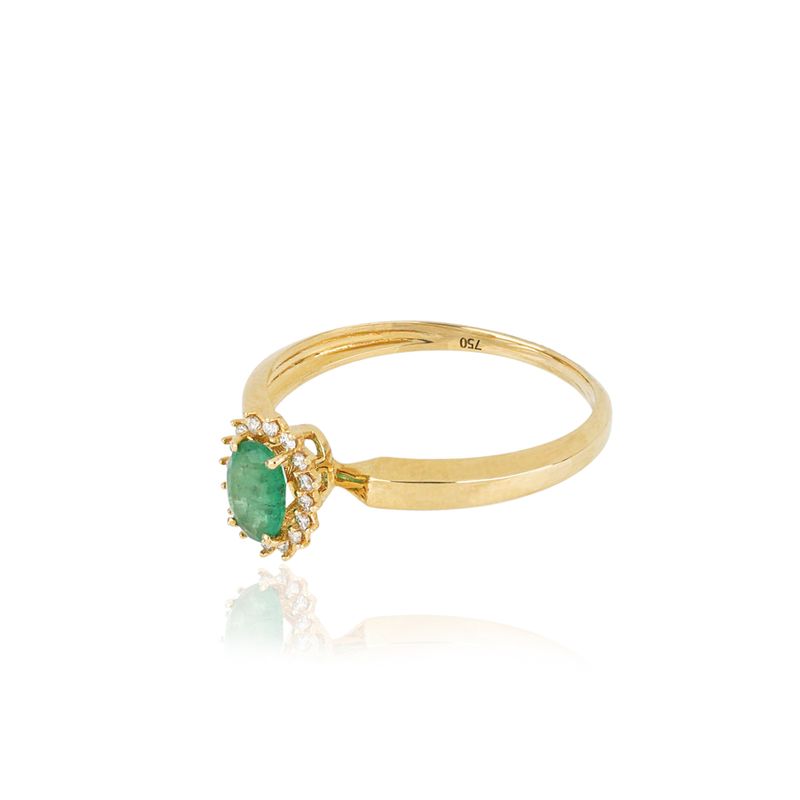 961134a_2_anel-oval-ouro-amarelo-18k-esmeralda-diamantes